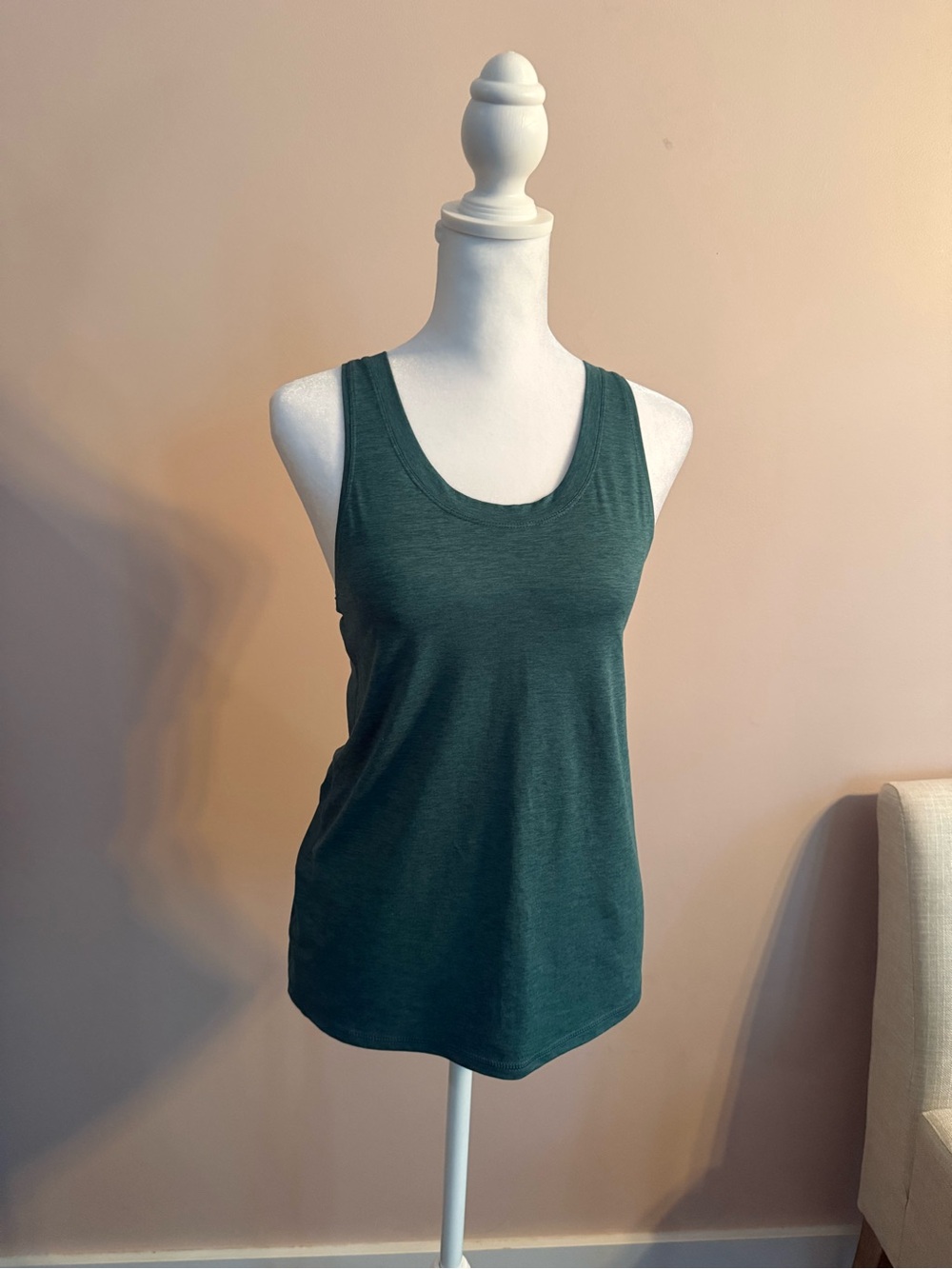 Vuori Women's Dark Green Tank Top